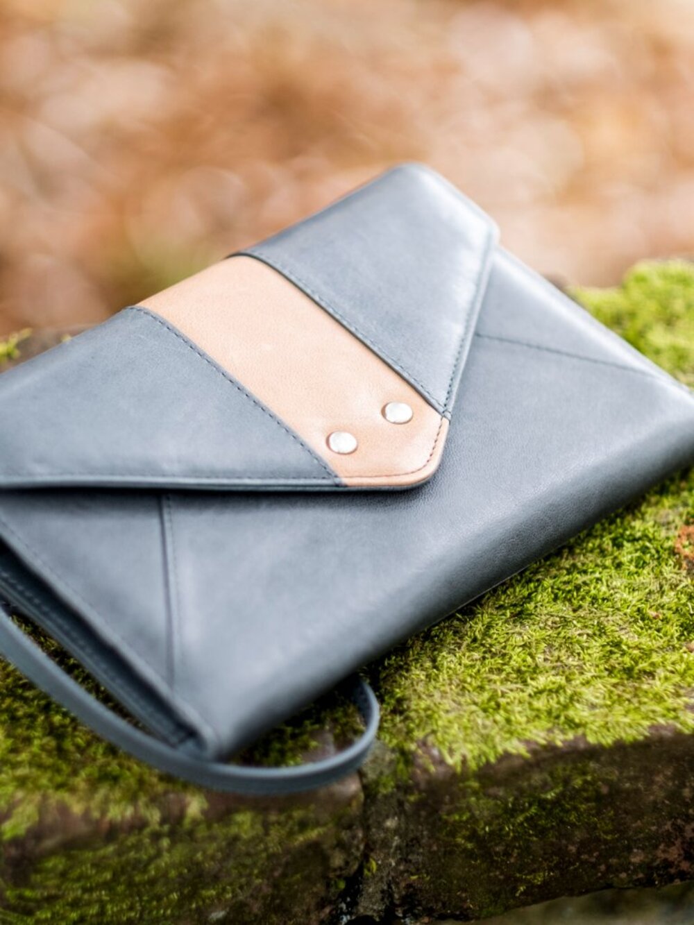 Ellington Eva Leather Envelope Clutch Wallet Wristlet, Light Blue & Tan, NWT